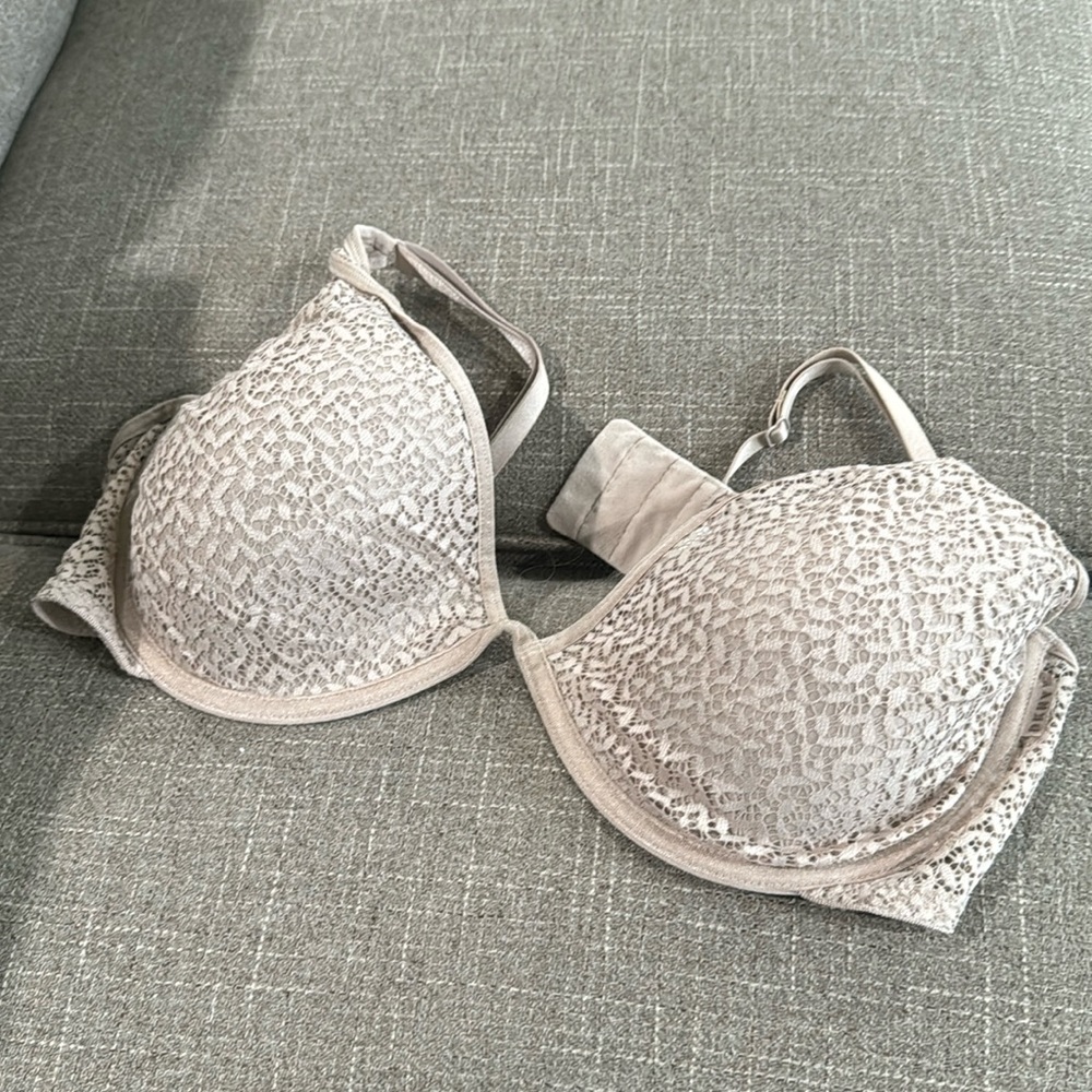 38d dkny nude lace bra